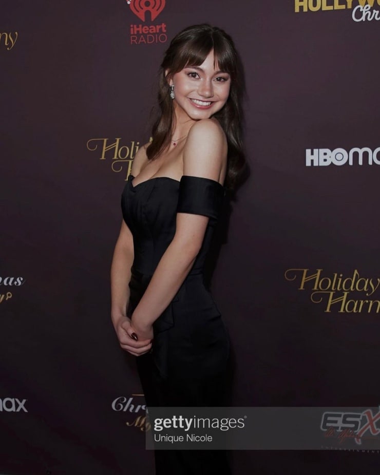 Lauren Lindsey Donzis