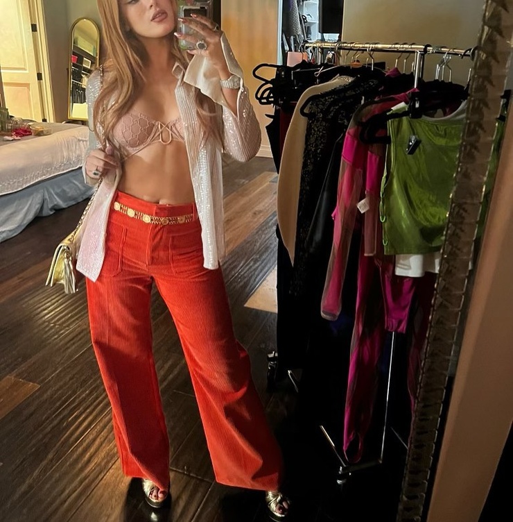 Bella Thorne Bella Thorne