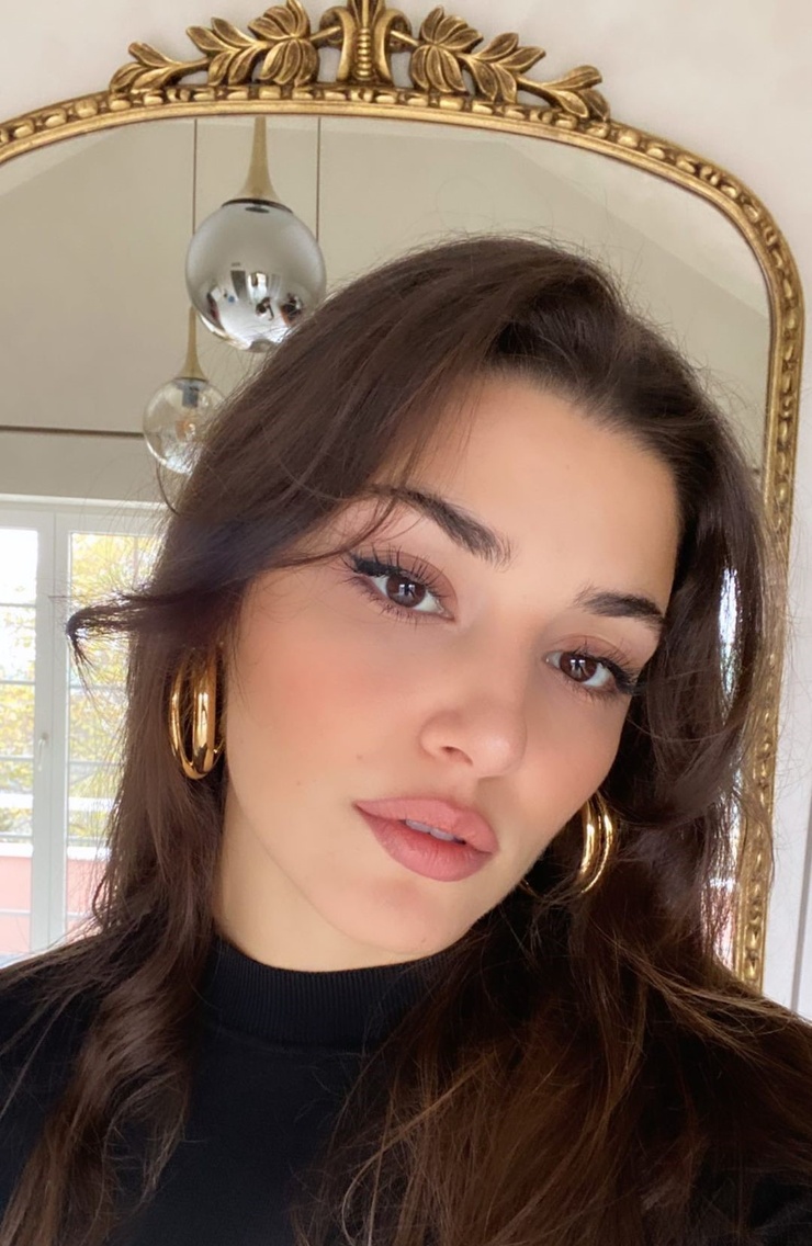 Hande Erçel Hande Erçel