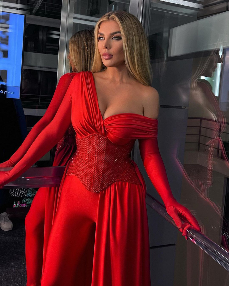 Anna Sedokova