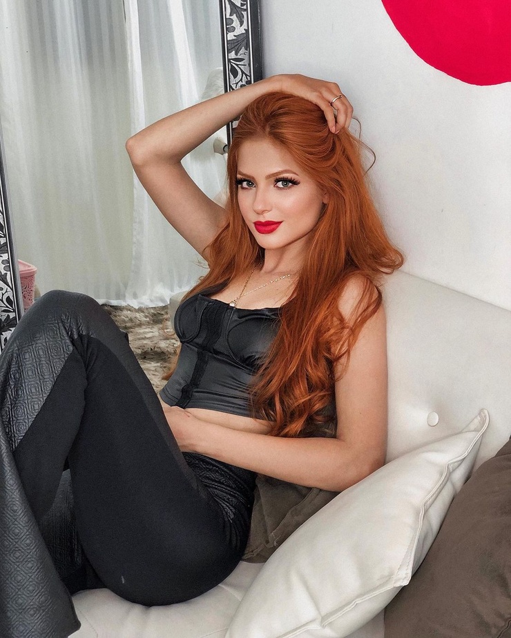 Lohrenna Ribeiro