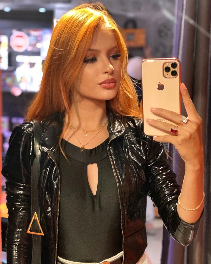 Lohrenna Ribeiro