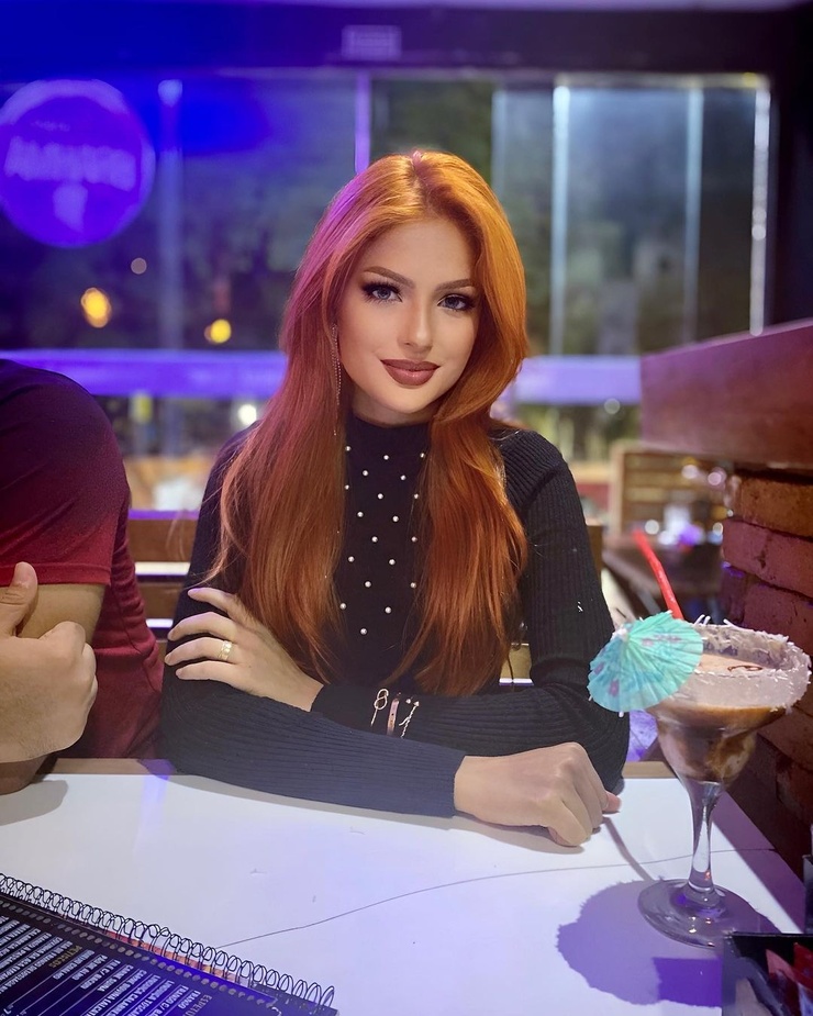 Lohrenna Ribeiro