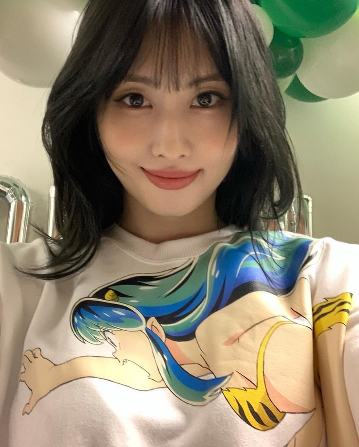 Hirai Momo