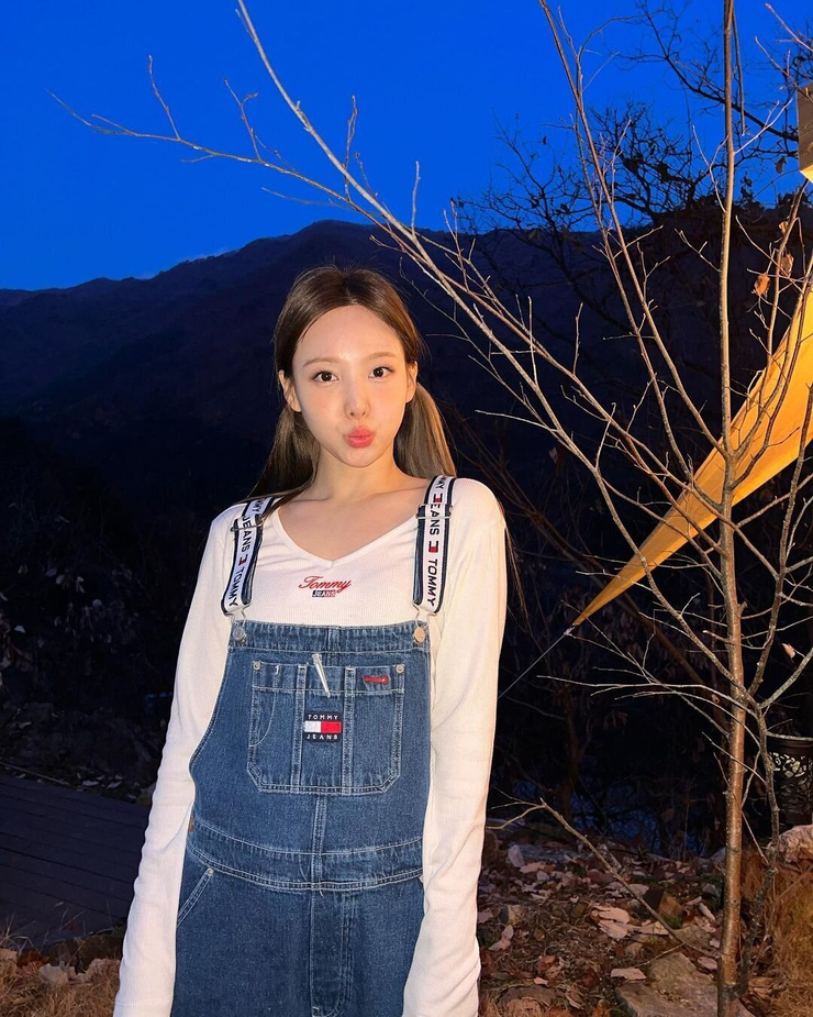 Im Nayeon