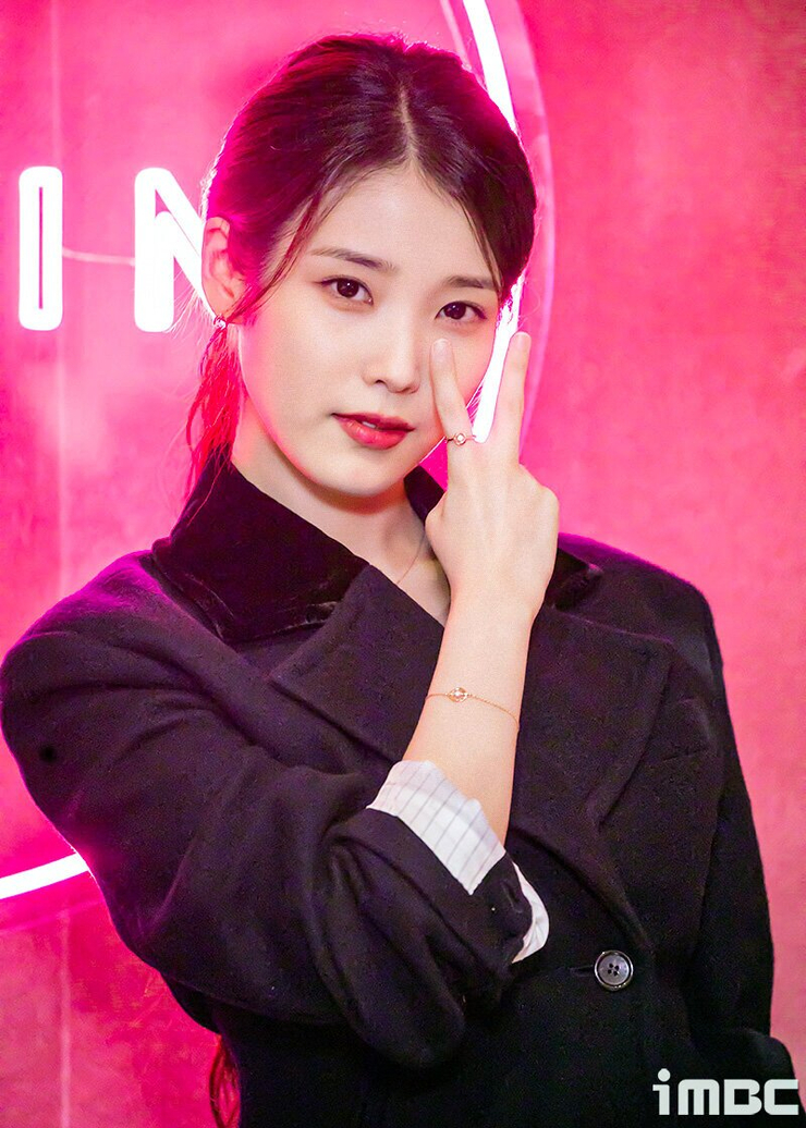 picture-of-iu