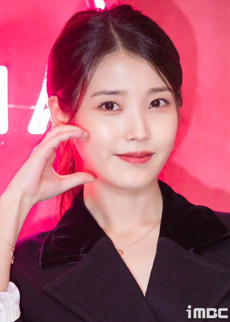 Image of IU