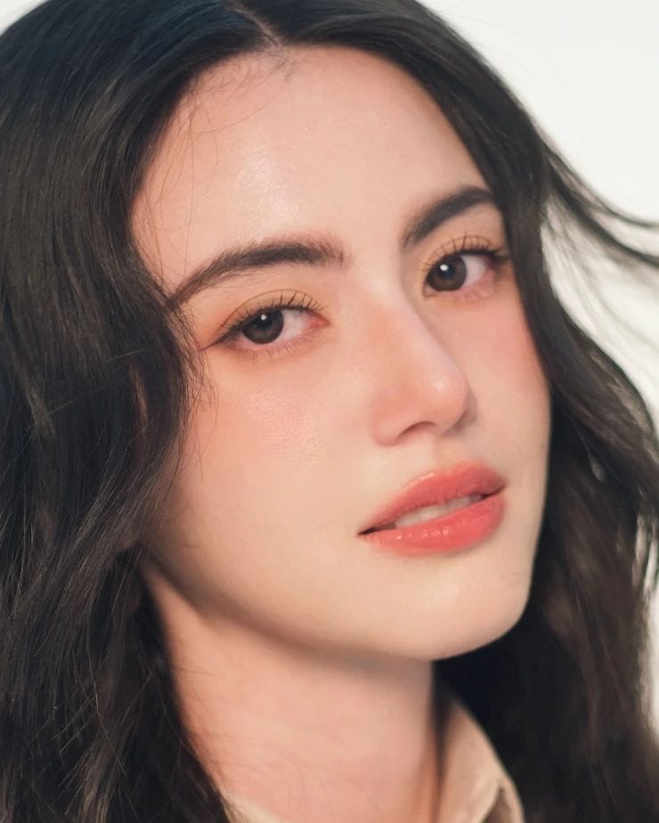 Davika Hoorne