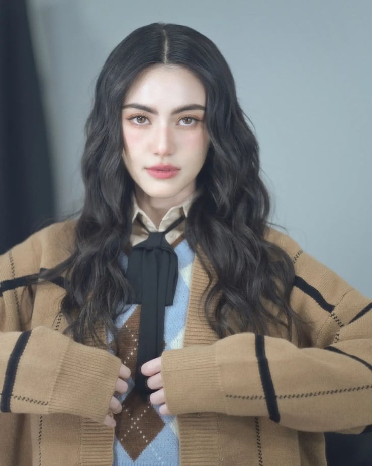 Davika Hoorne Davika Hoorne
