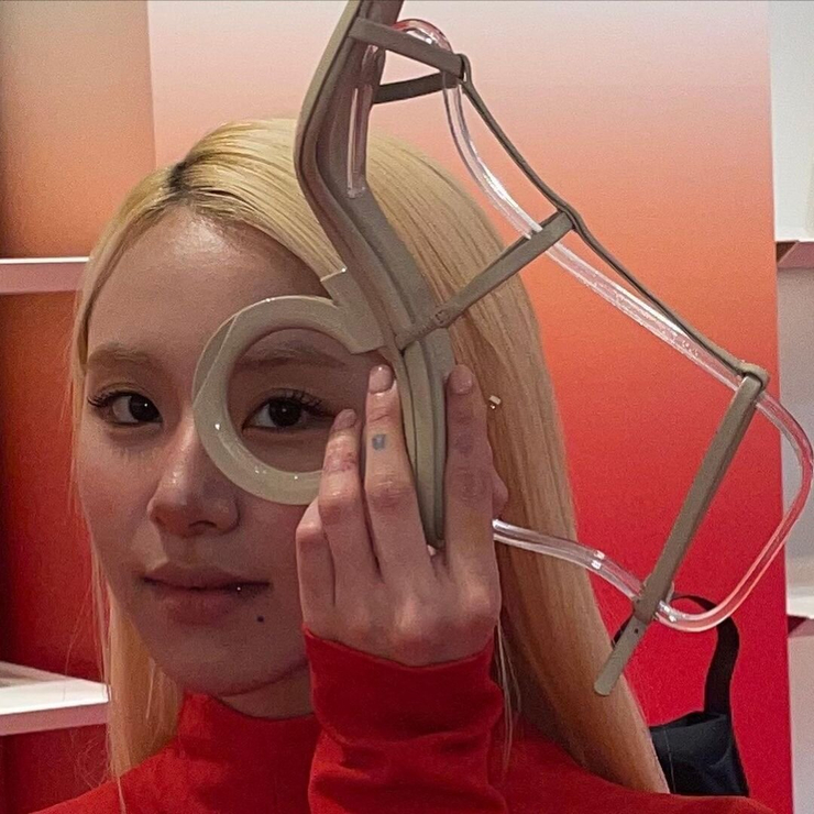 Son Chae Young Son Chae Young