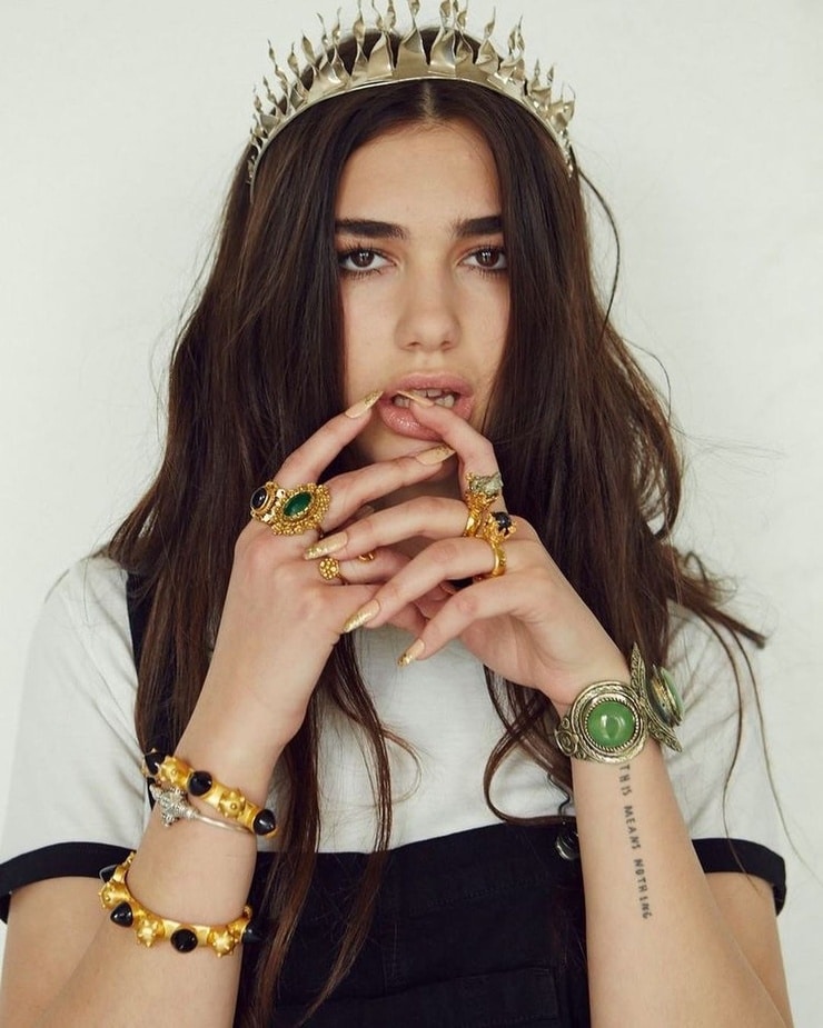 Dua Lipa picture