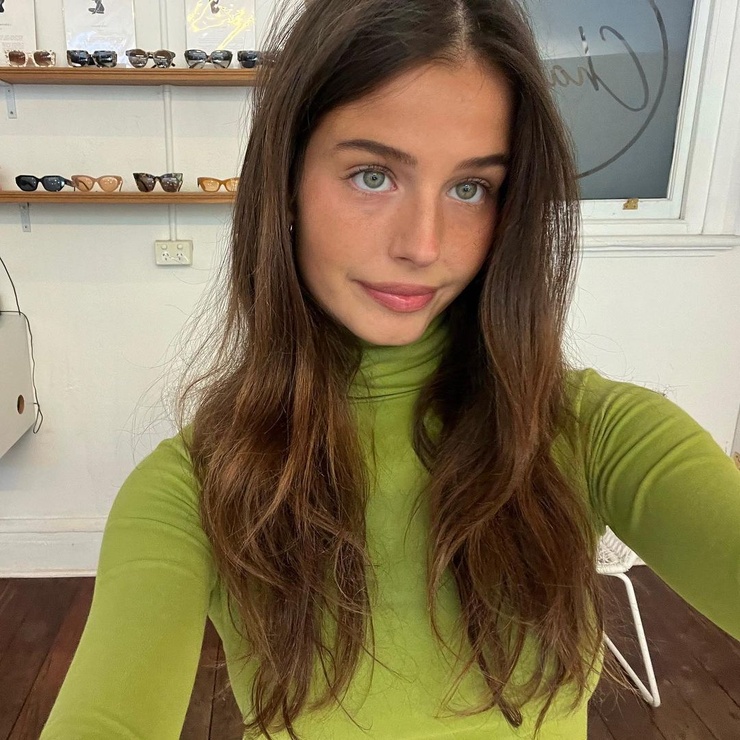 Stephanie Mandich Stephanie Mandich