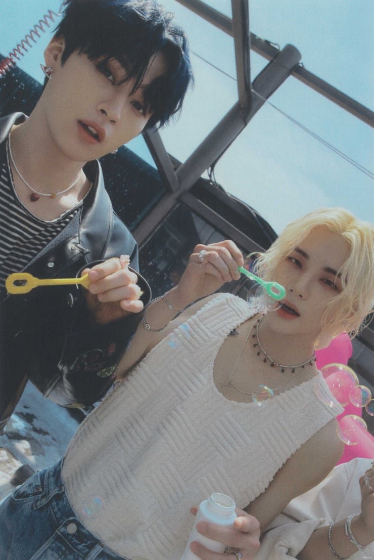Stray Kids