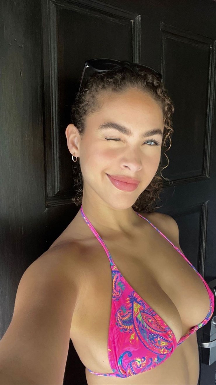 Camila Kendra Camila Kendra