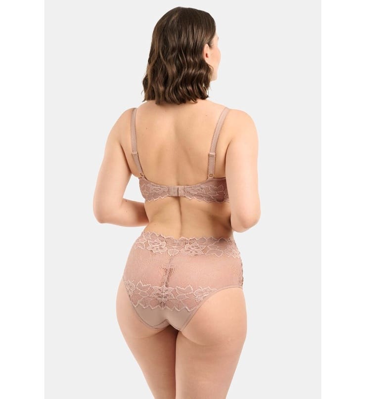 Sabrina Laport