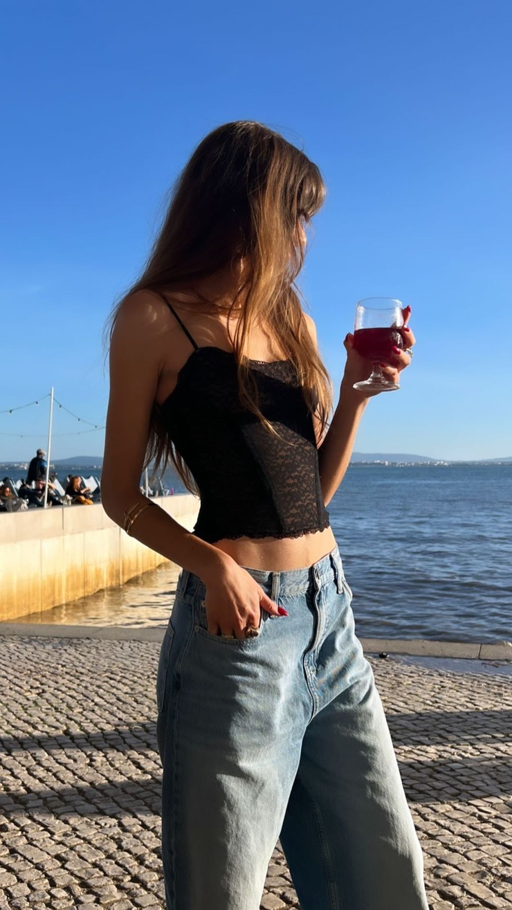 MARA LAFONTAN