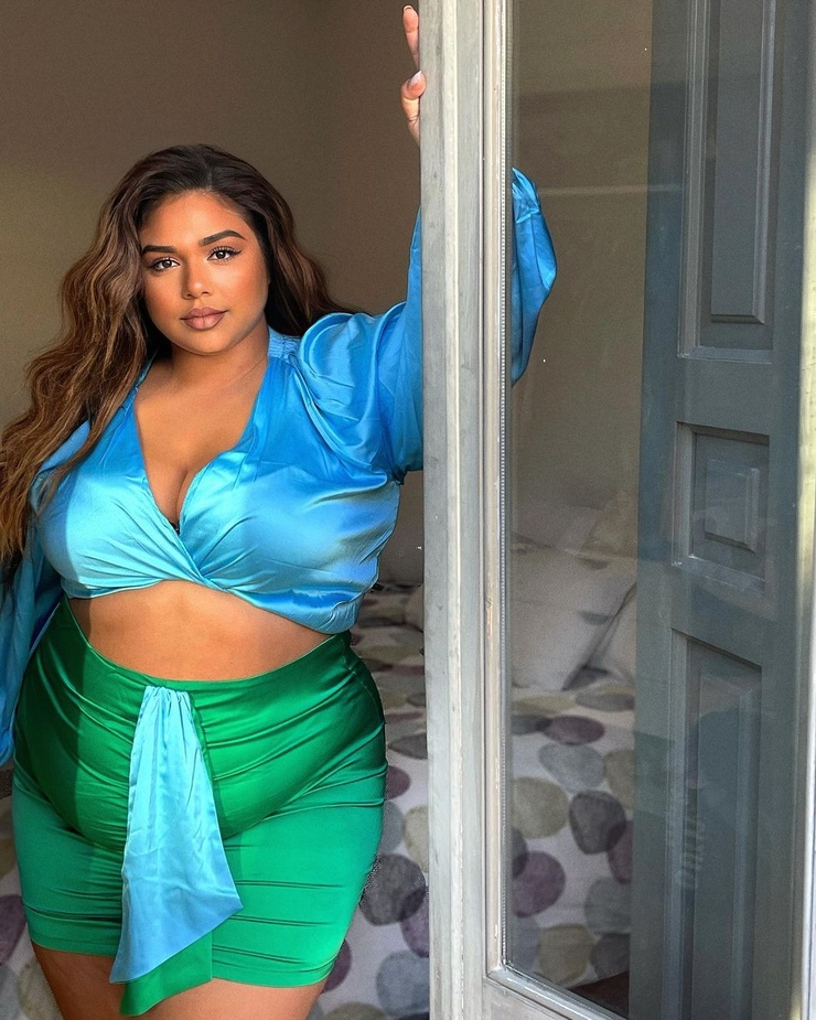 Diana Sirokai Diana Sirokai