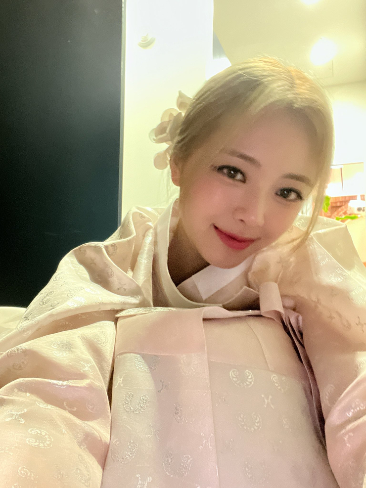 Shin Yuna