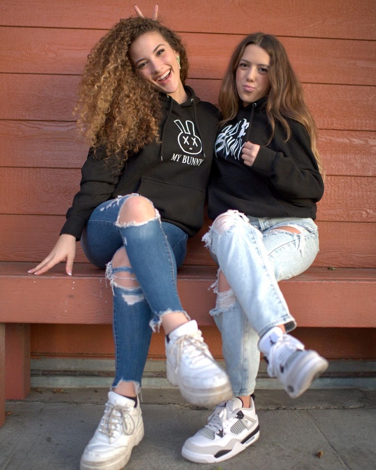 Sofie Dossi
