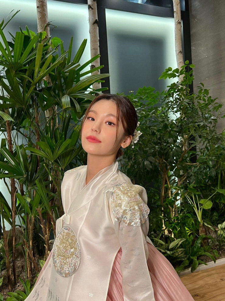 Hwang Yeji