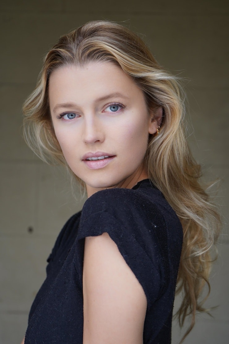 Lily Travers