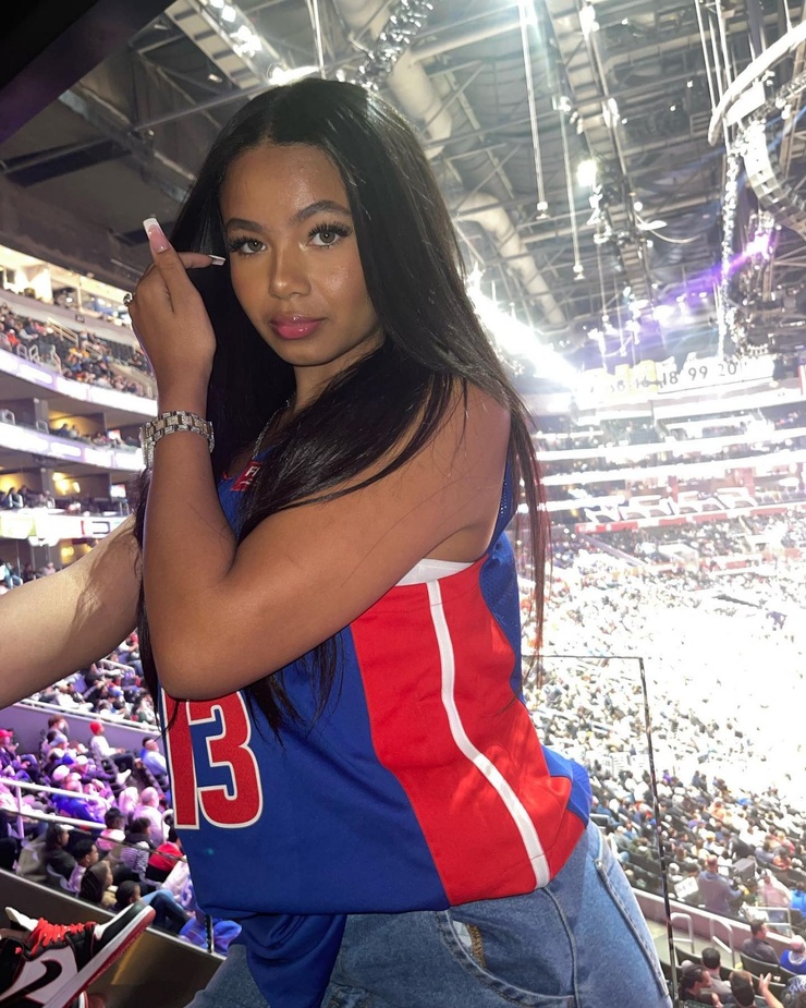 Brooklyn Queen