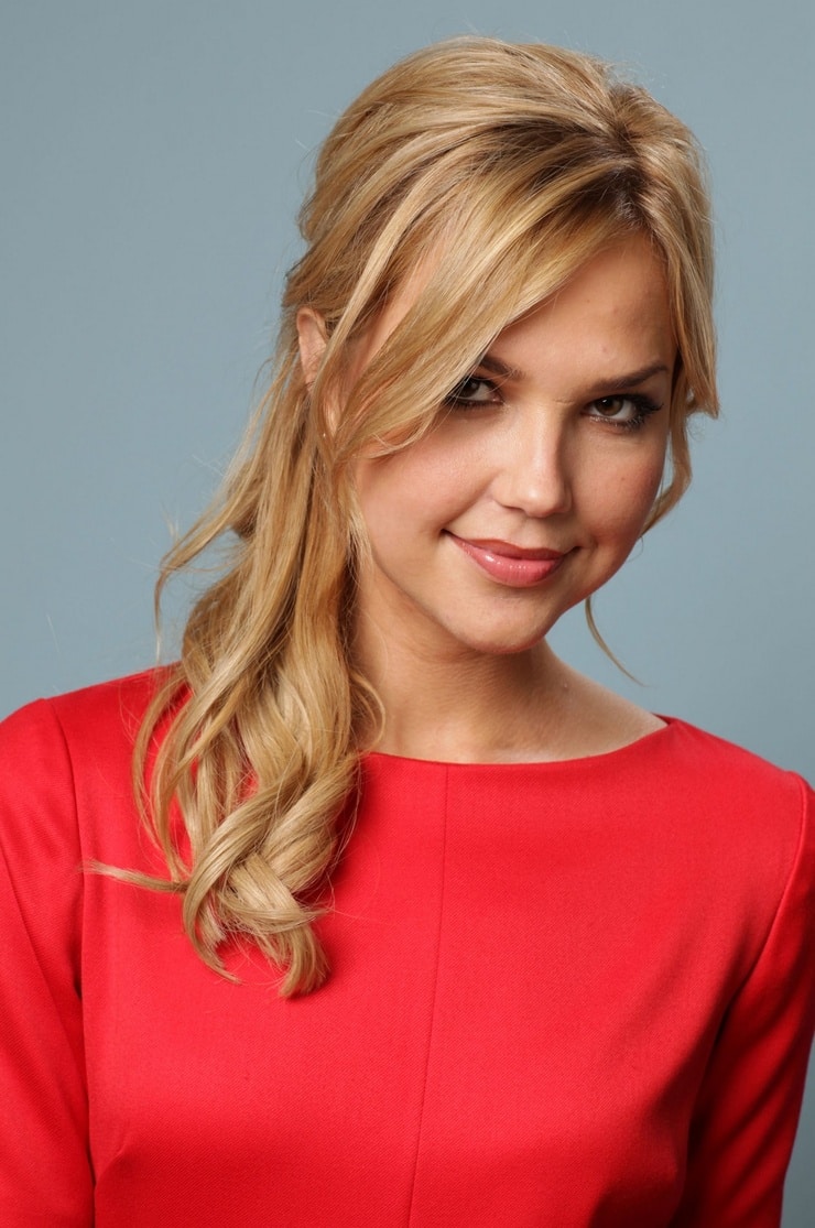 Image Of Arielle Kebbel