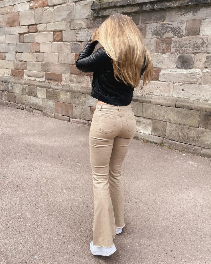 Sarah Hartley Sarah Hartley