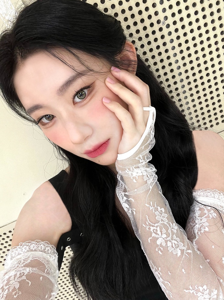 Lee Chaeryeong Lee Chaeryeong