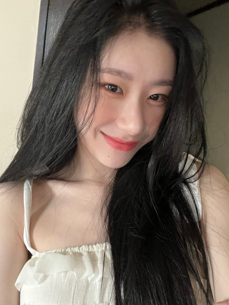 Lee Chaeryeong Lee Chaeryeong