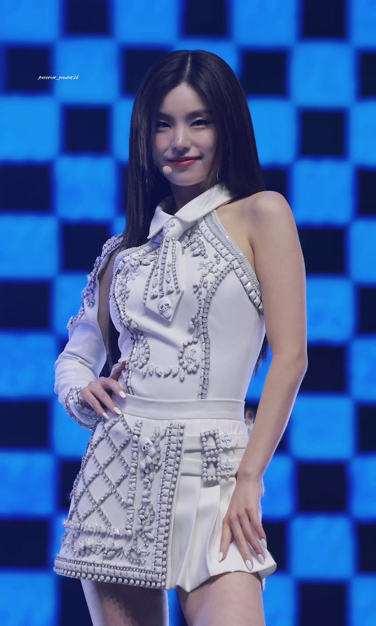 Hwang Yeji