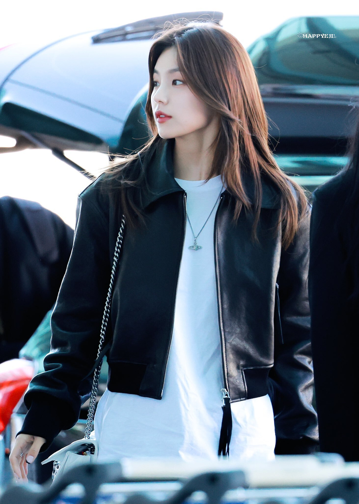 Hwang Yeji
