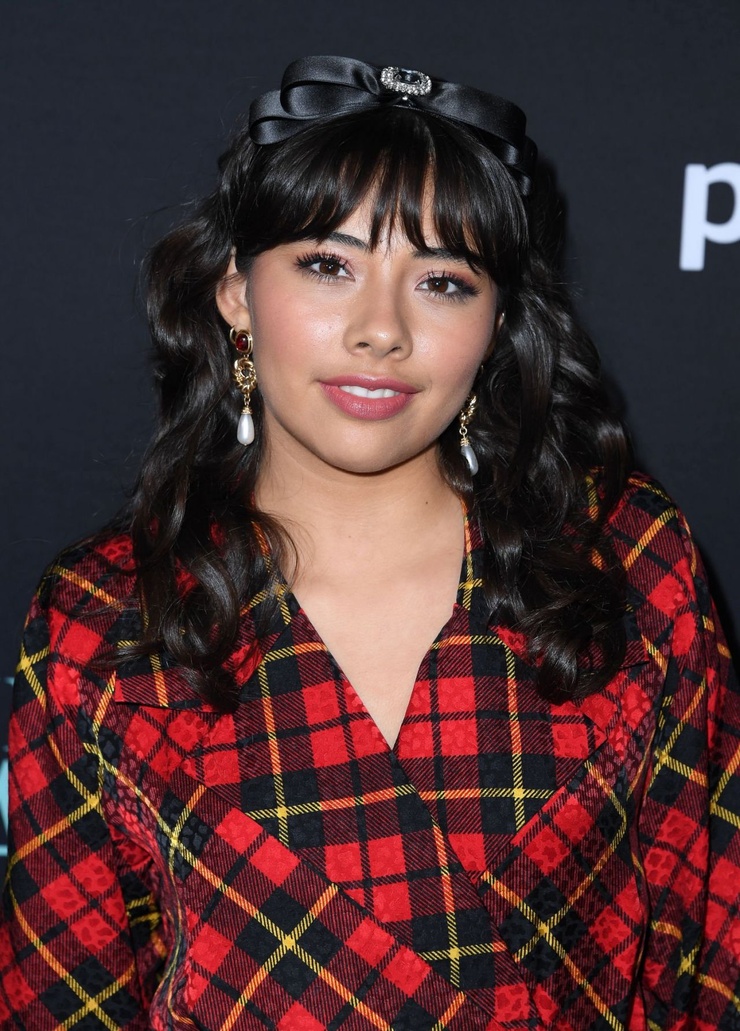 Xochitl Gomez