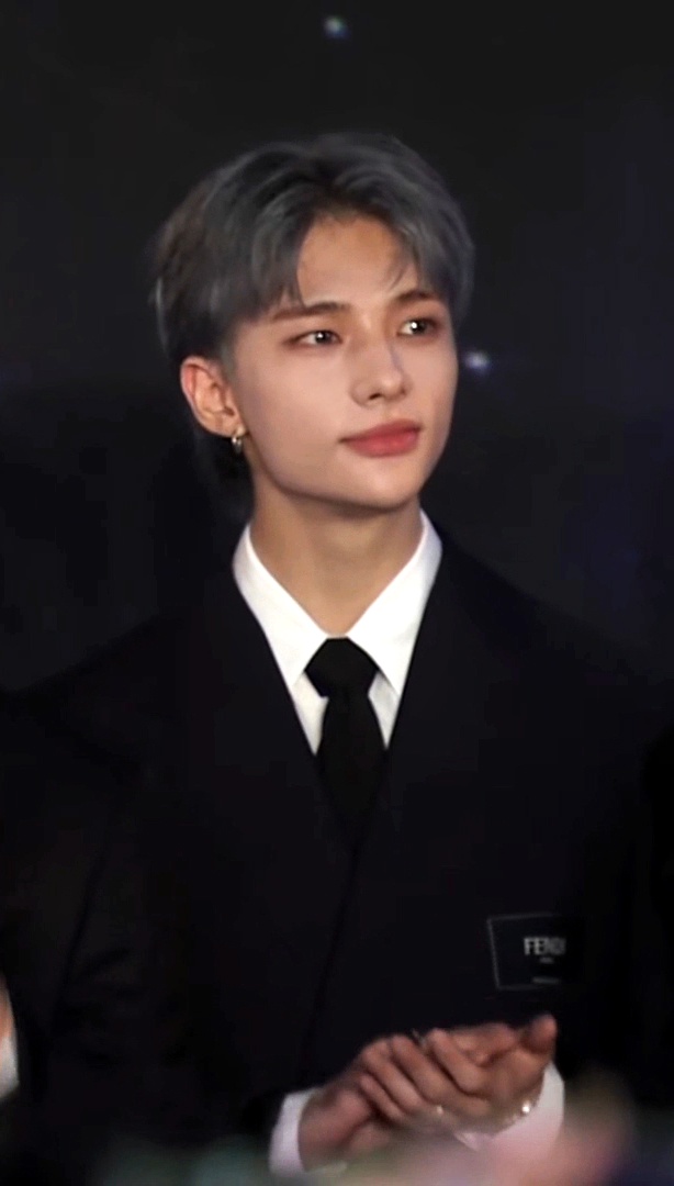 Hyun-Jin Hwang