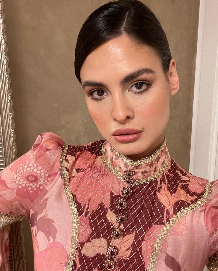 Bojana Krsmanovic Bojana Krsmanovic