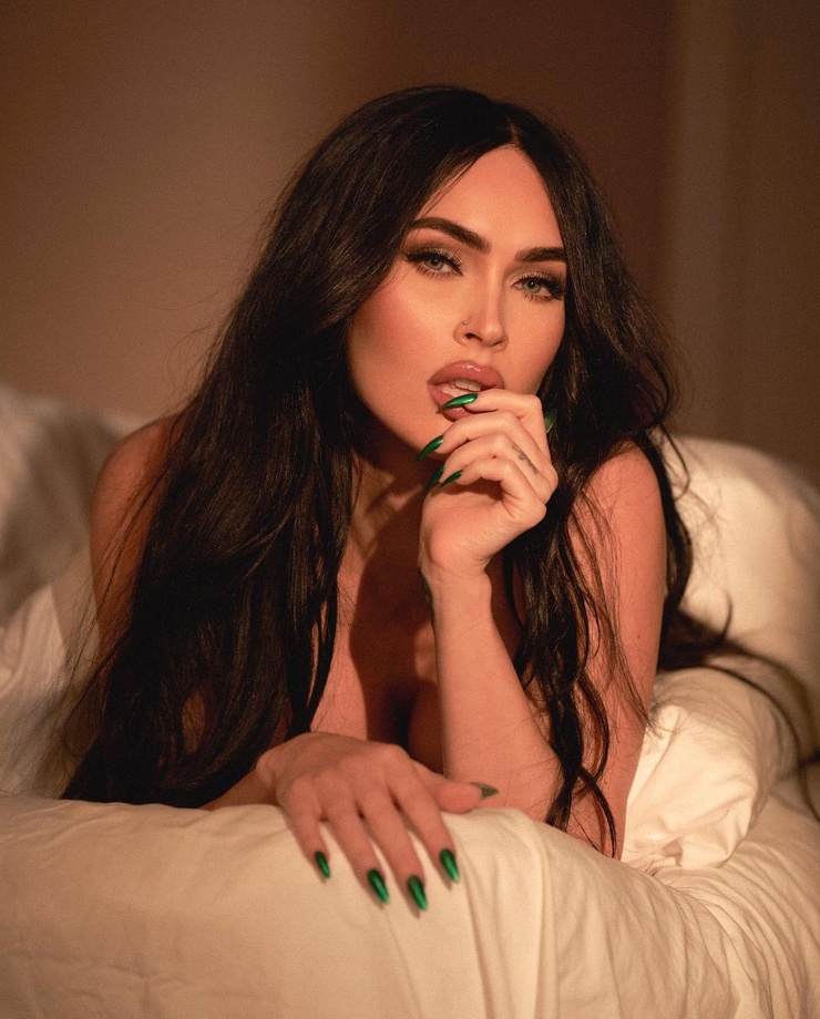 740full-megan-fox.jpg