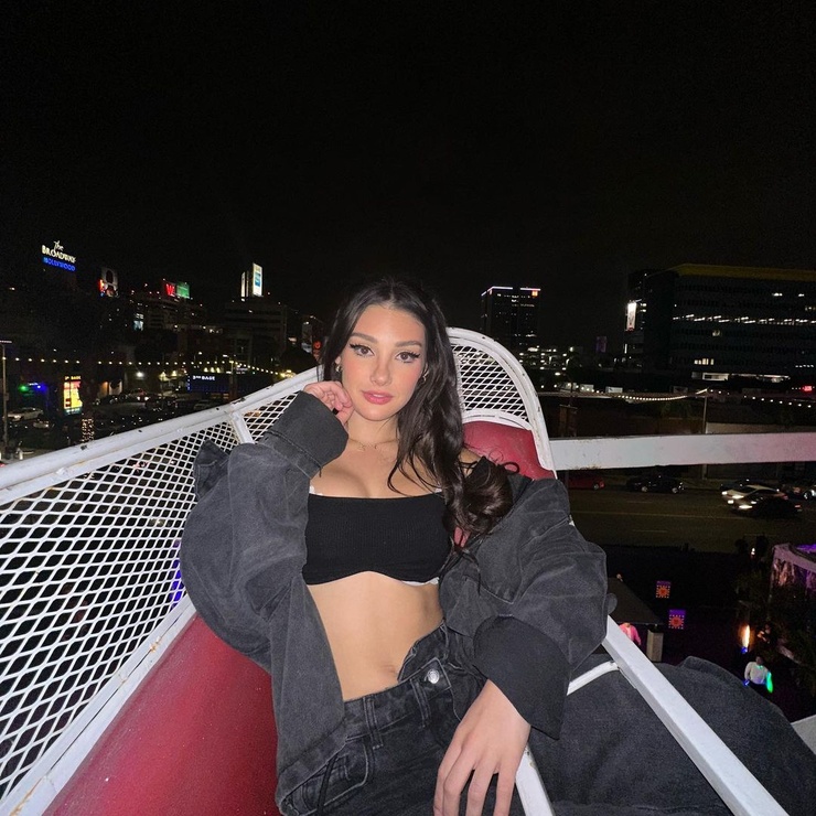 Natalie Gibson Natalie Gibson