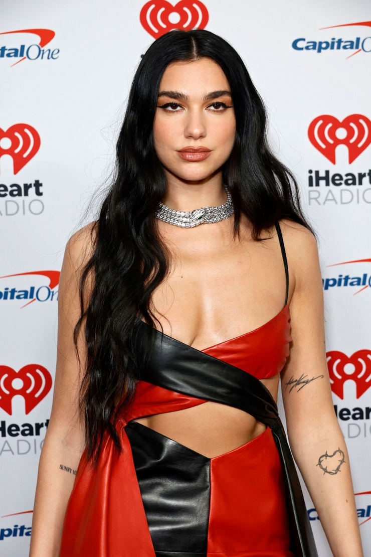 Dua Lipa