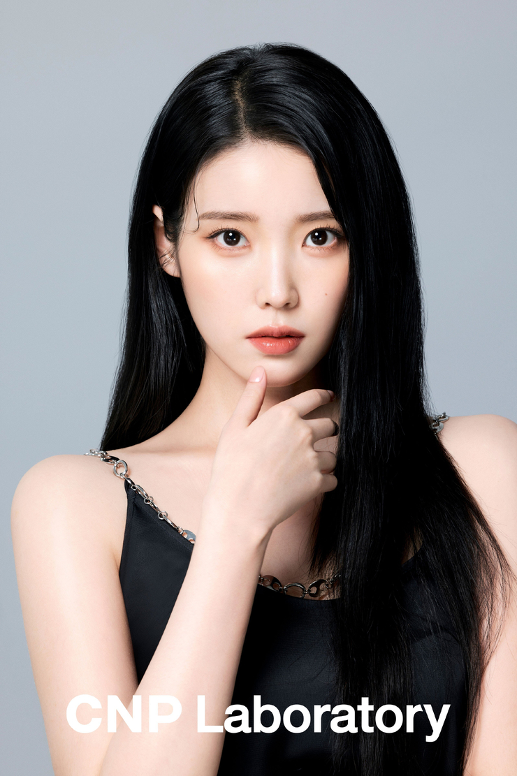 IU