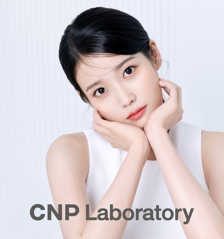 IU