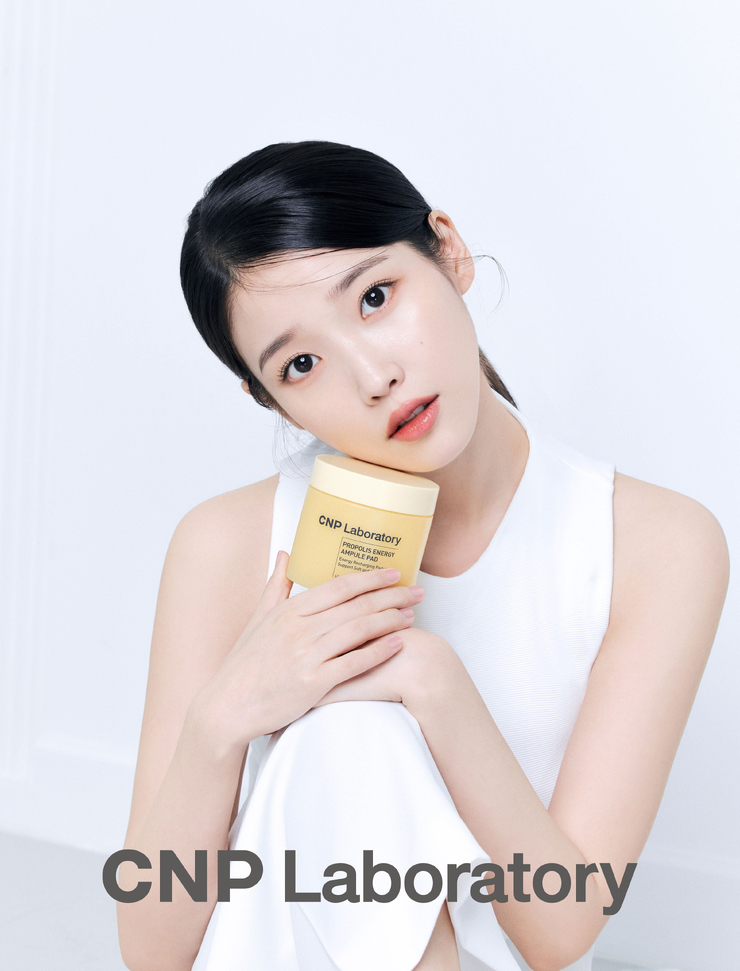 IU