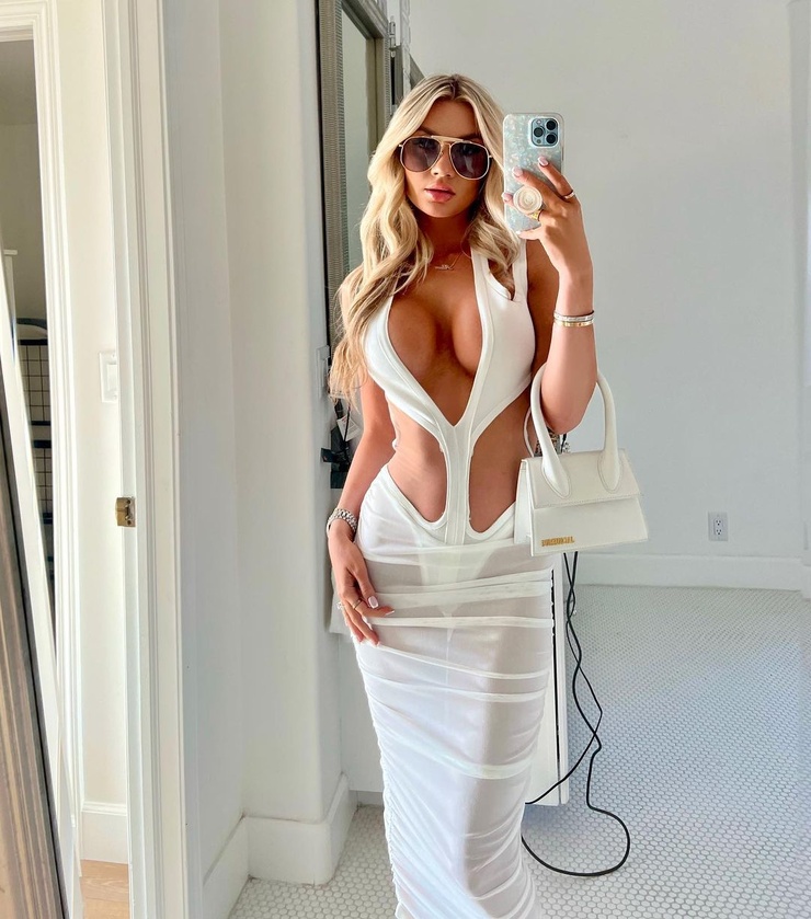 Alexa Collins