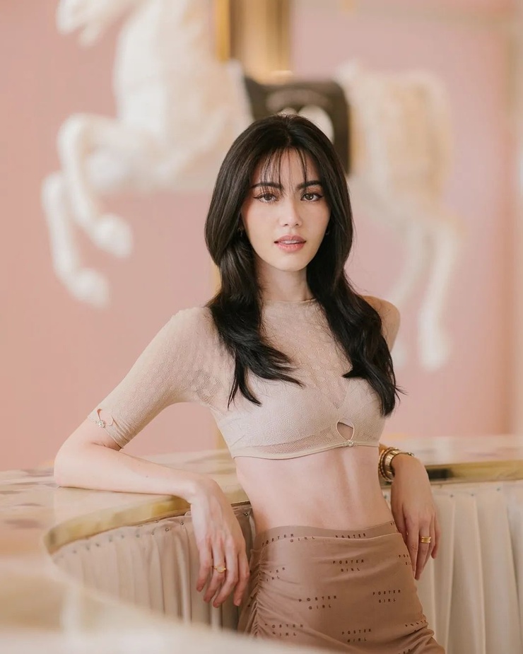 Davika Hoorne