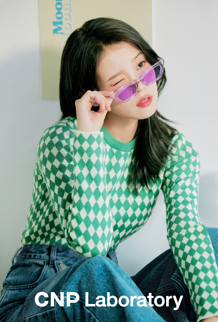 IU