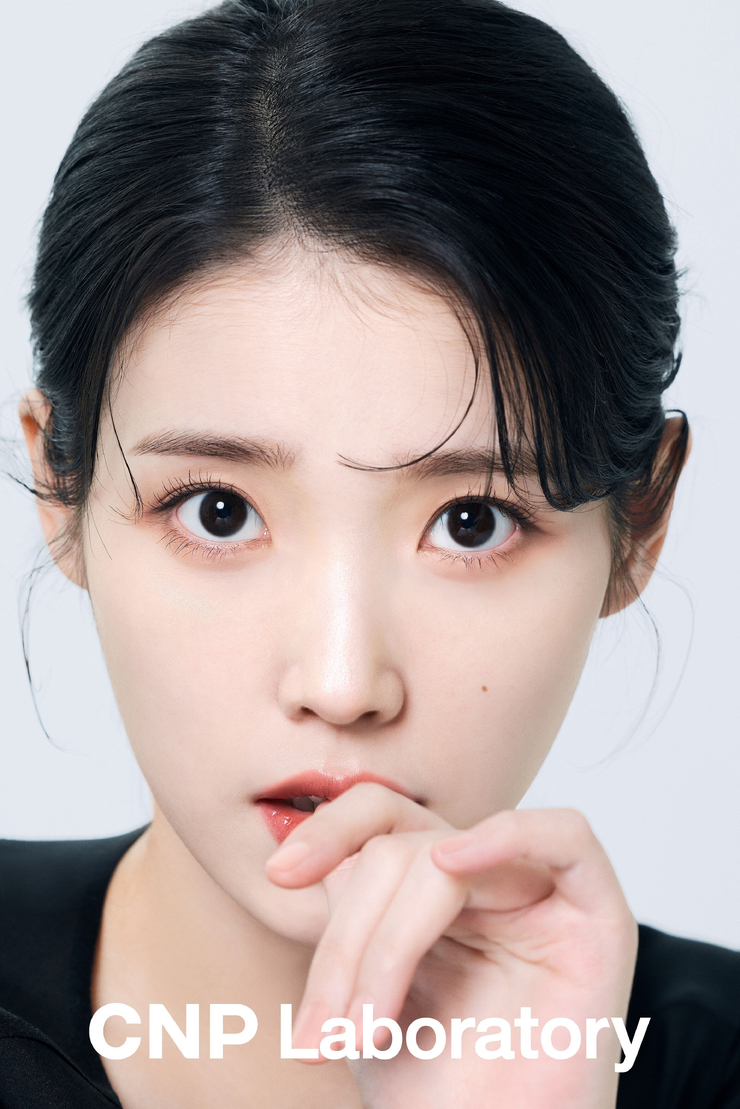 IU