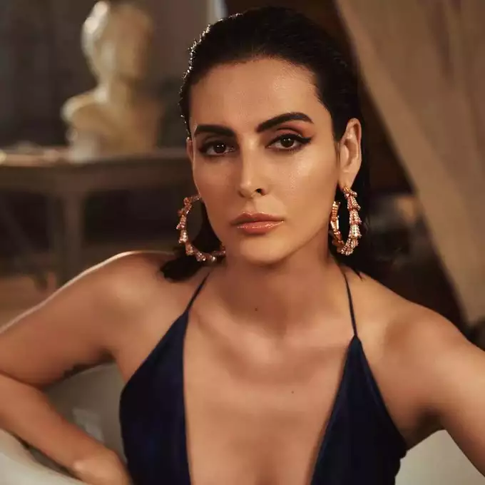 Mandana Karimi