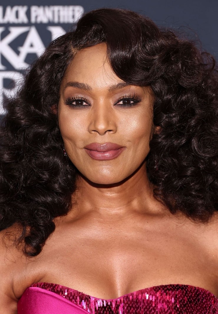 Picture Of Angela Bassett 