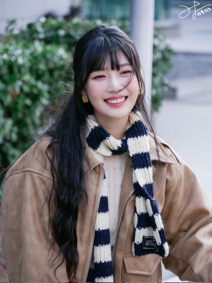 Joy (Park Soo Young)