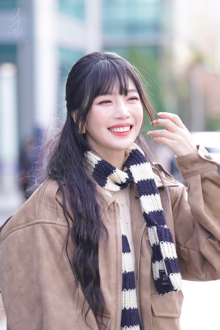 Joy (Park Soo Young)
