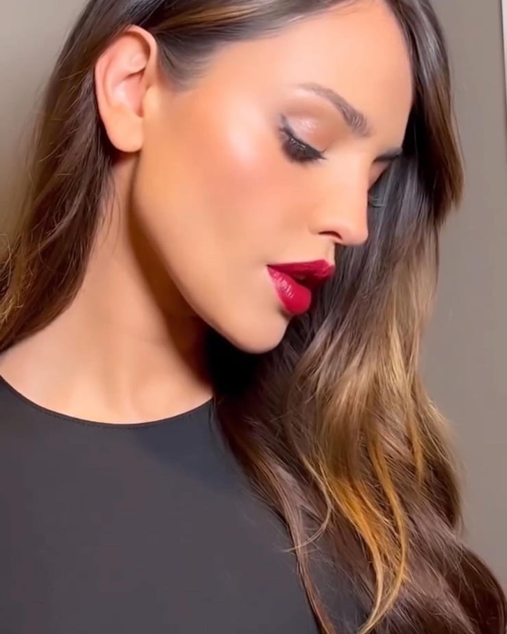 Eiza Gonzalez Eiza Gonzalez